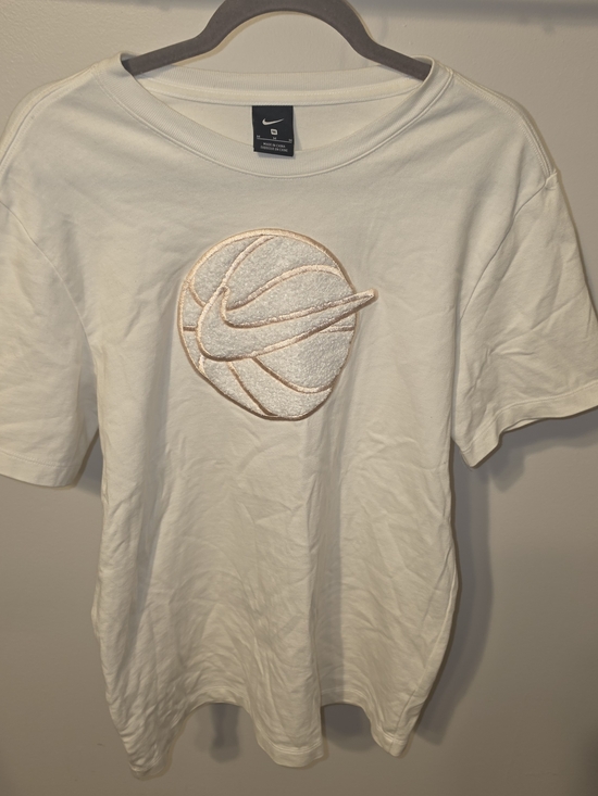 Nike Tops - Nike Kids White T-Shirt with Textured Basketball Logo
